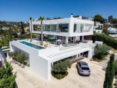 Villa La Quinta € 6.950.000,-