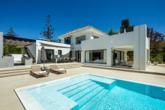 Villa Nueva Andalucía € 5.850.000,-